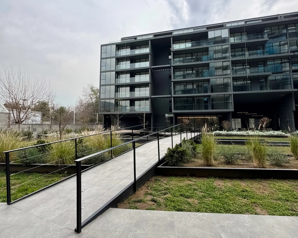 Arriendo departamento Penthouse Duplex 2D 2B + 2 Oficina - Vitacura Estoril