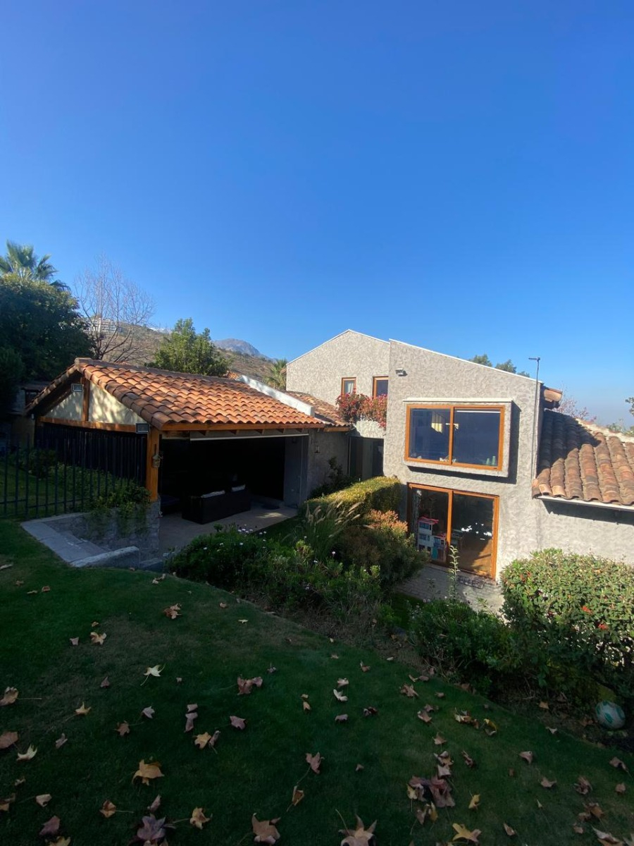  Venta casa 5D 4B 4E Los Dominicos - Las Condes