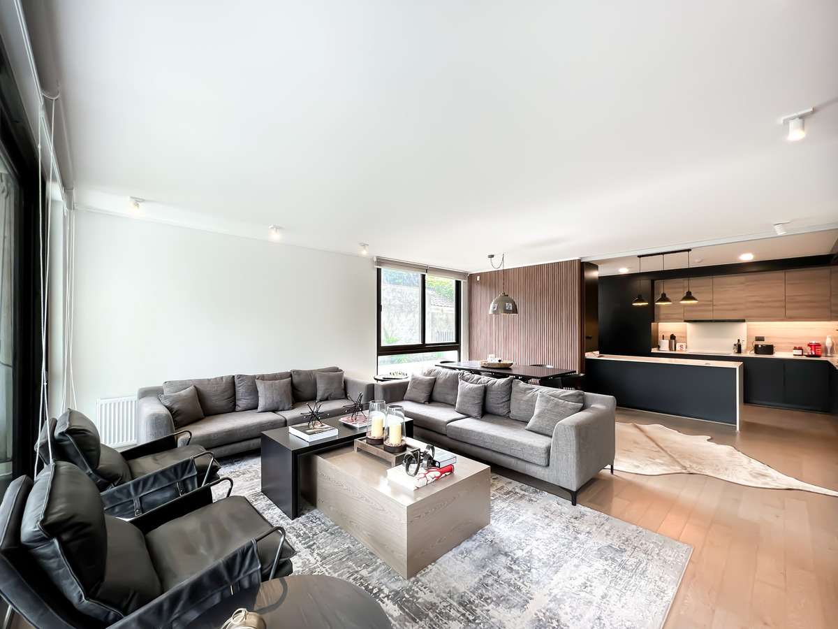 Venta Departamento Sur 3D en suite Walk-in cl&oacute;set 2B 3E 1B La Dehesa - Lo Barnechea