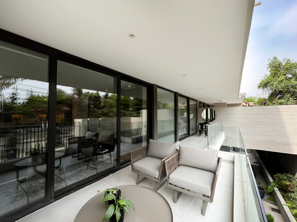 Venta Departamento Sur 3D en suite Walk-in cl&oacute;set 2B 3E 1B La Dehesa - Lo Barnechea