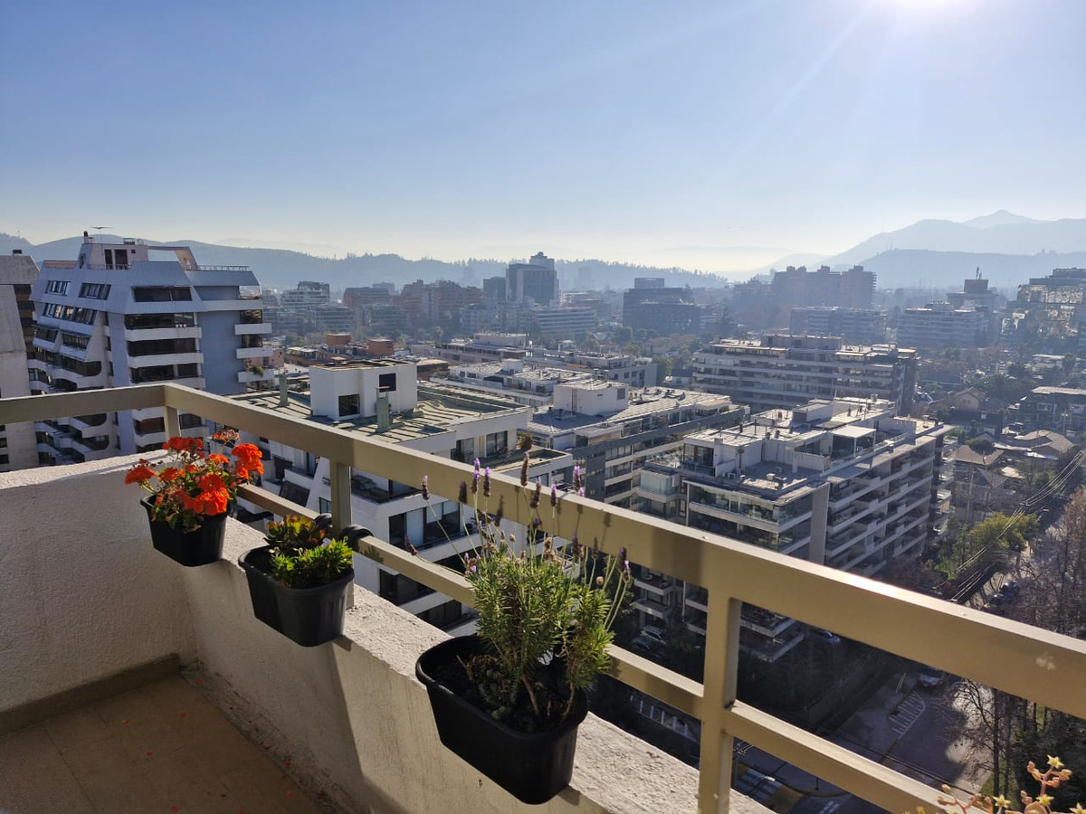 Arriendo Departamento Semi-equipado 3D 3B 2E - Parque Arauco, Vitacura