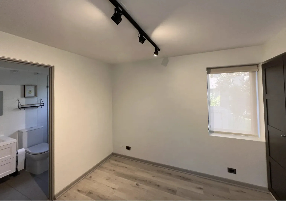Arriendo 1er piso Departamento 3D 2B 1E Juan XXIII - Vitacura