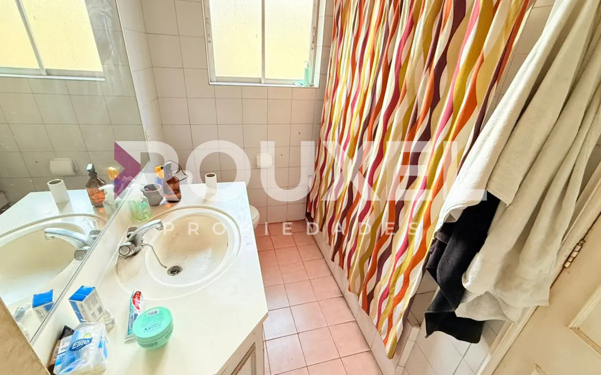 Casa en VENTA para remodelar - Vitacura 