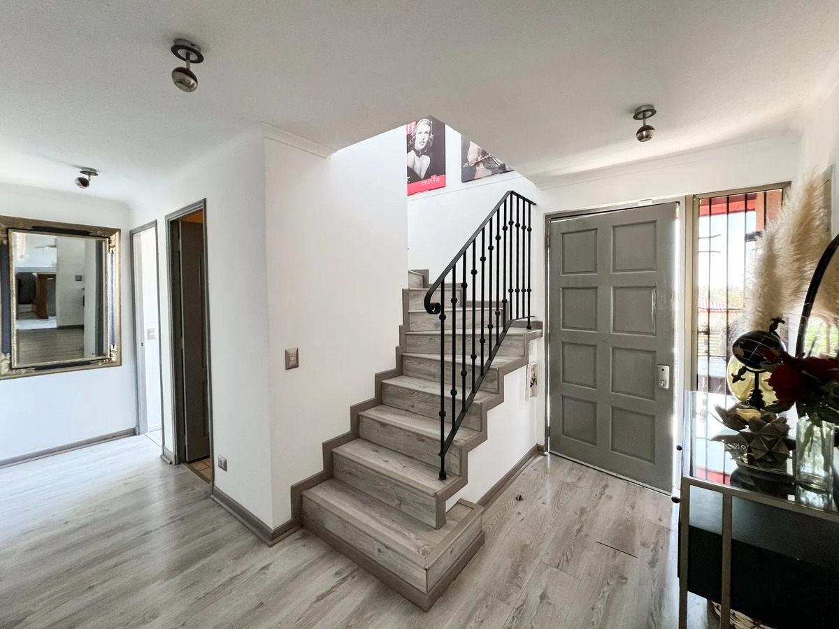 Arriendo Amoblado Casa 4D 3B 2E Pedro Fontova - Huechuraba