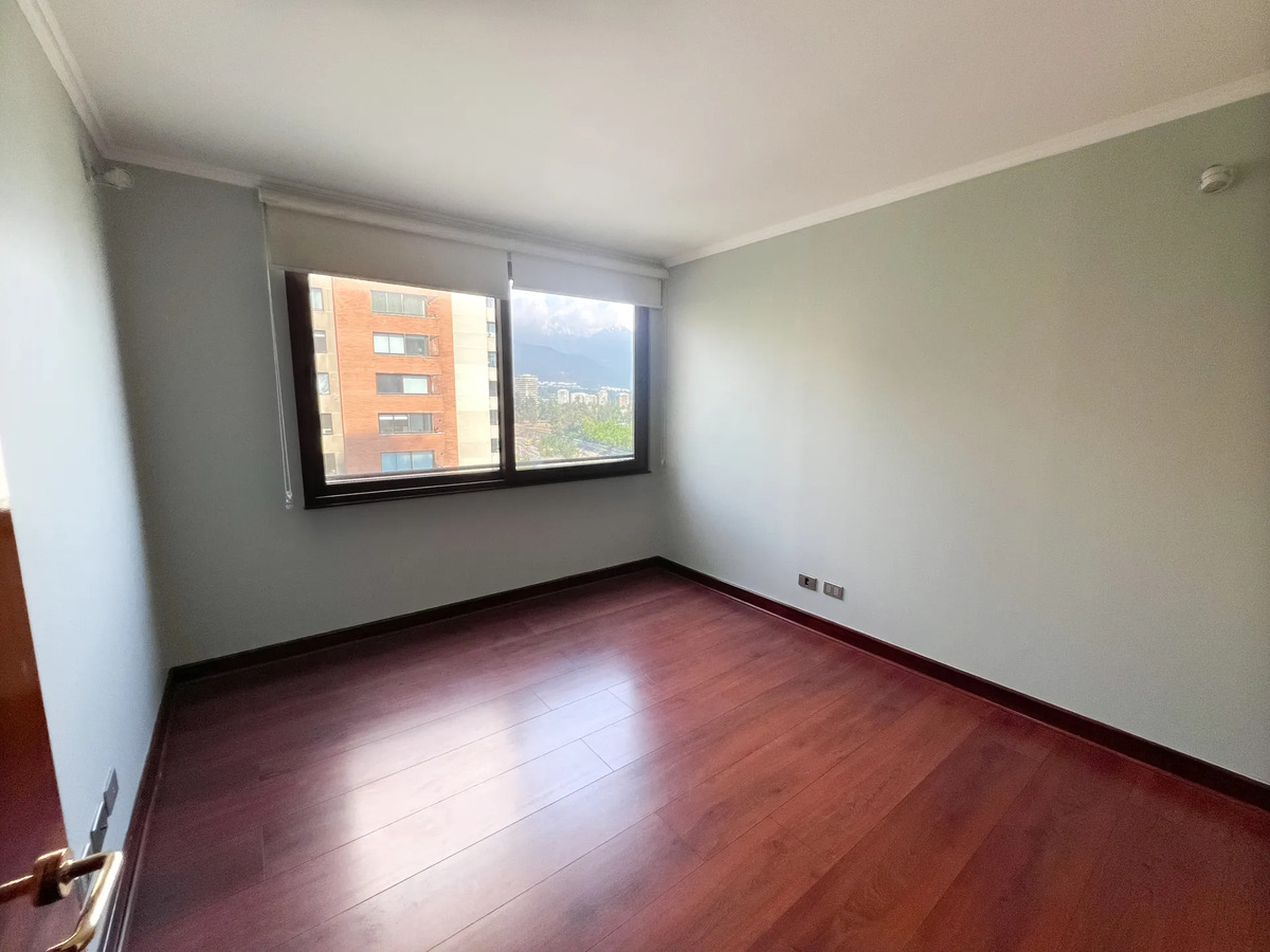 Venta Departamento 3D 4B con vista SO  - Vitacura