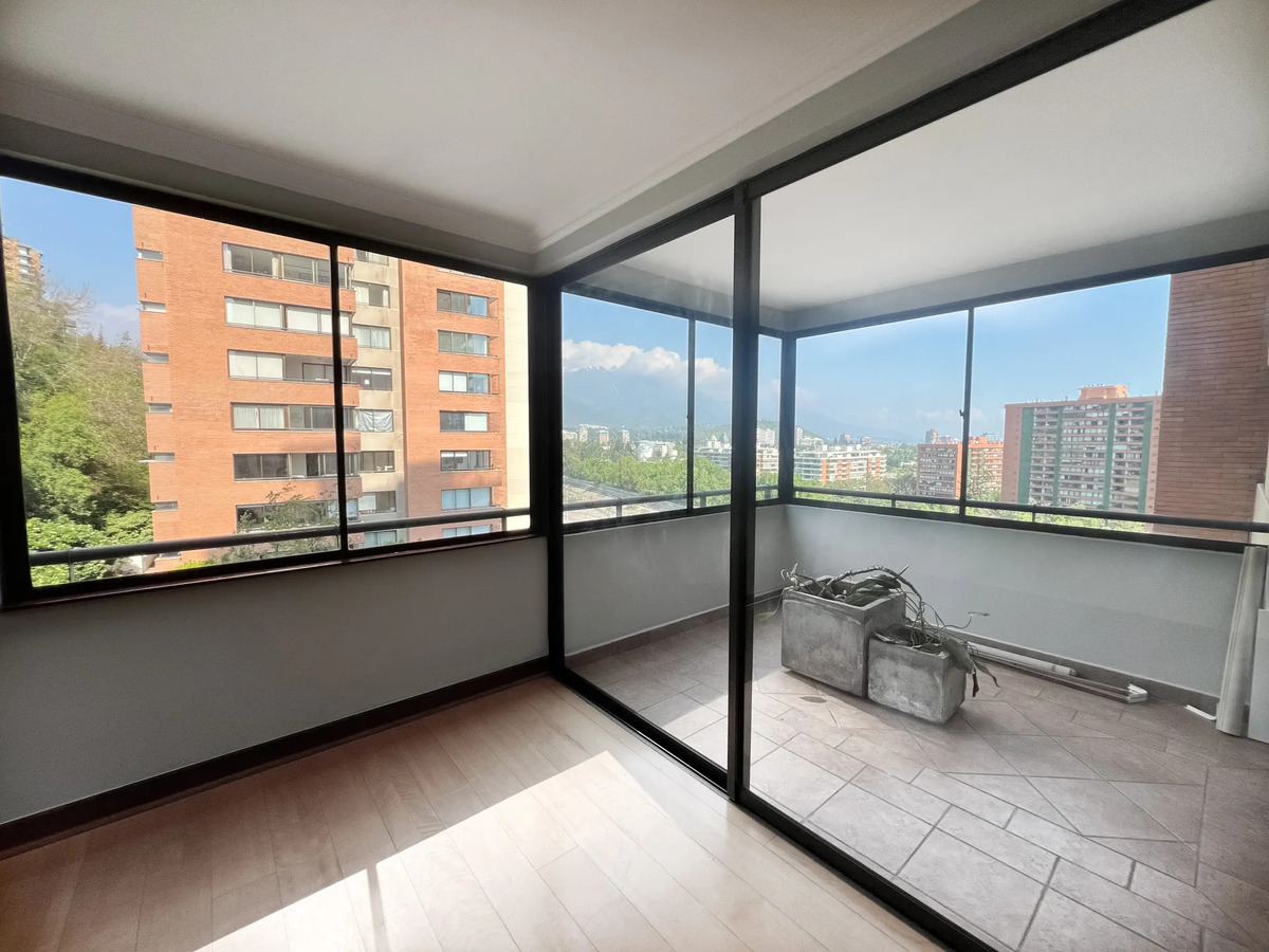 Venta Departamento 3D 4B con vista SO  - Vitacura