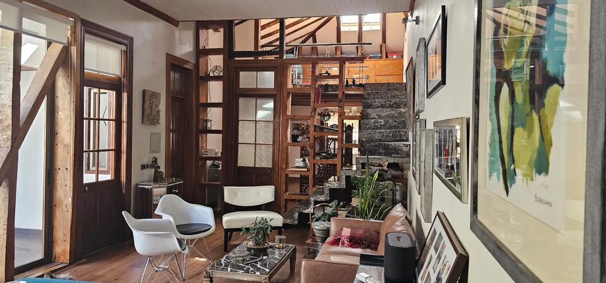 Casa antigua en Venta  4D 3B - Providencia