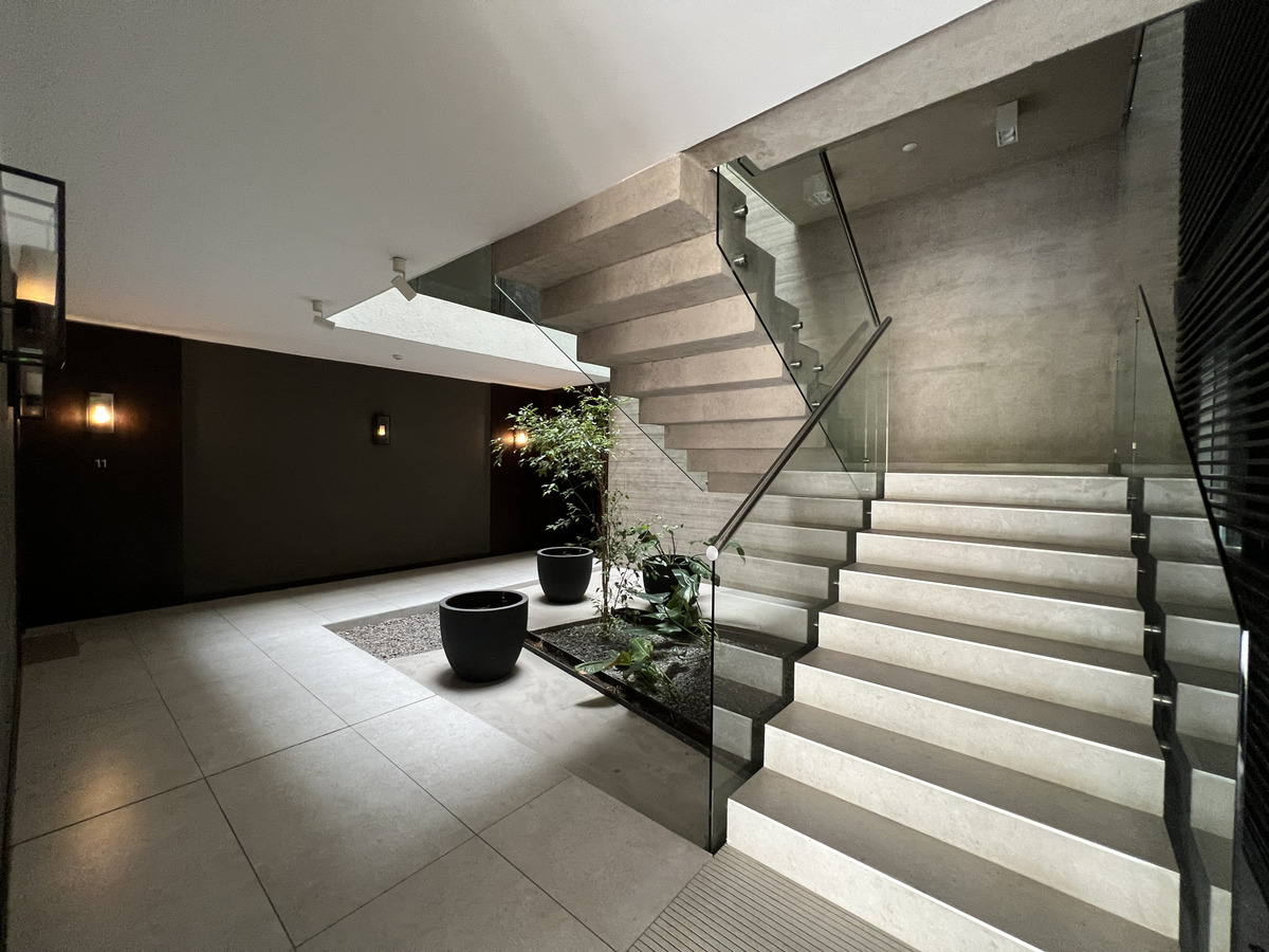 Venta Departamento Sur 3D en suite Walk-in cl&oacute;set 2B 3E 1B La Dehesa - Lo Barnechea