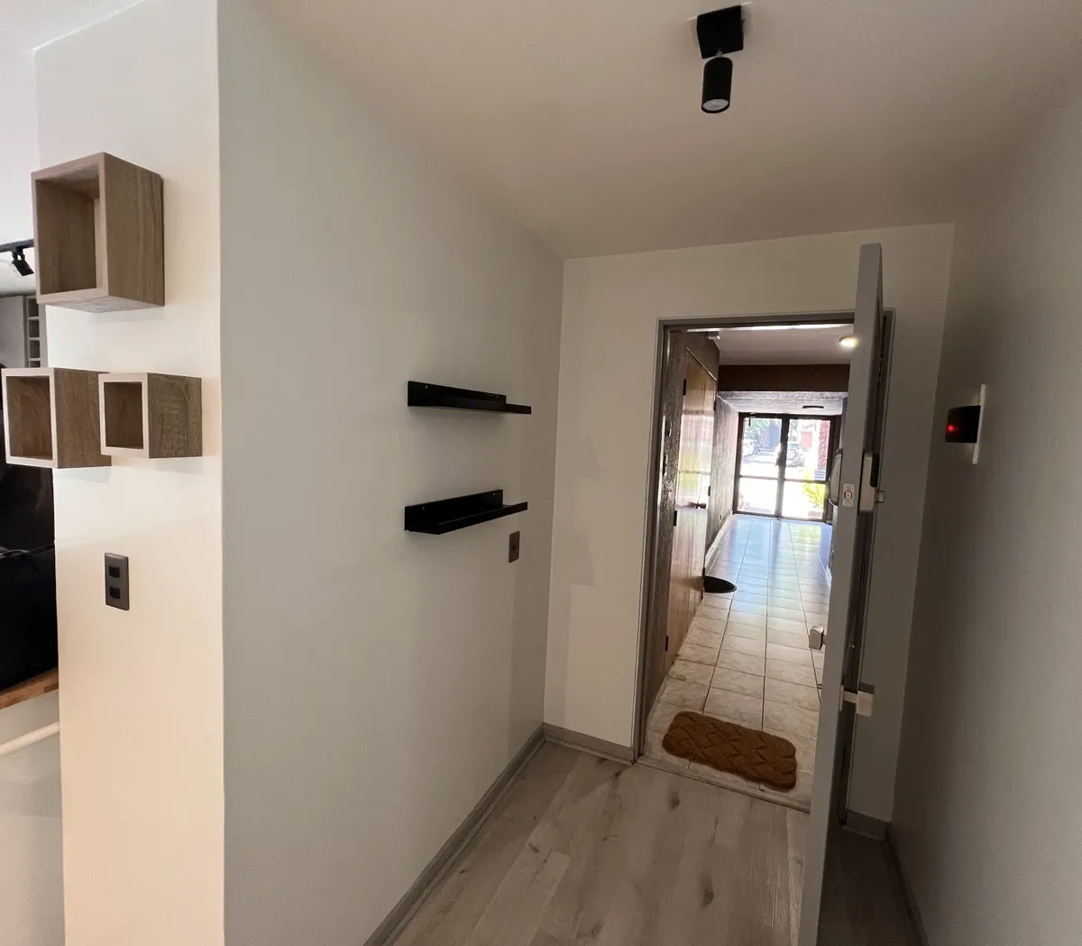 Arriendo 1er piso Departamento 3D 2B 1E Juan XXIII - Vitacura