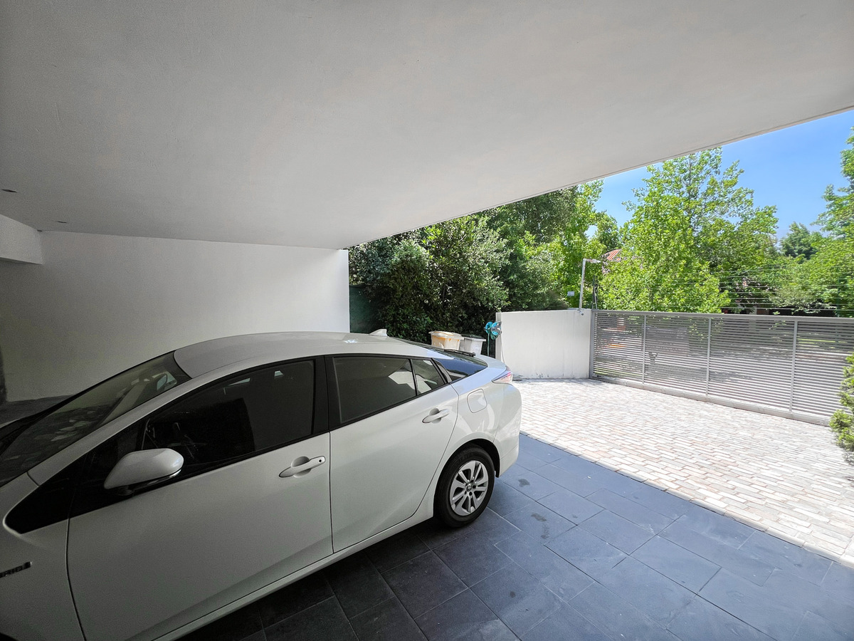 Venta Casa Arquitecto 4D 5B 3E Los Trapenses - Lo Barnechea