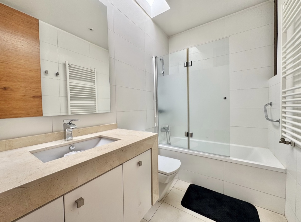 Venta Maravillosa Casa 6D 6B 4E - Lo Barnechea