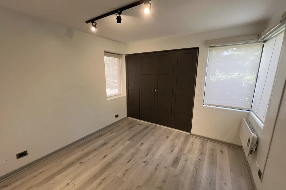Arriendo 1er piso Departamento 3D 2B 1E Juan XXIII - Vitacura
