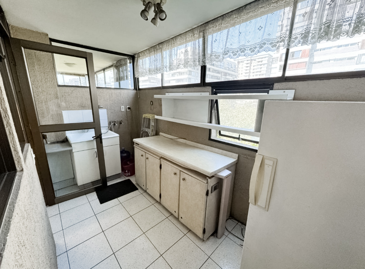  Venta Departamento REMODELAR N 4D 3B 3E  - Las Condes