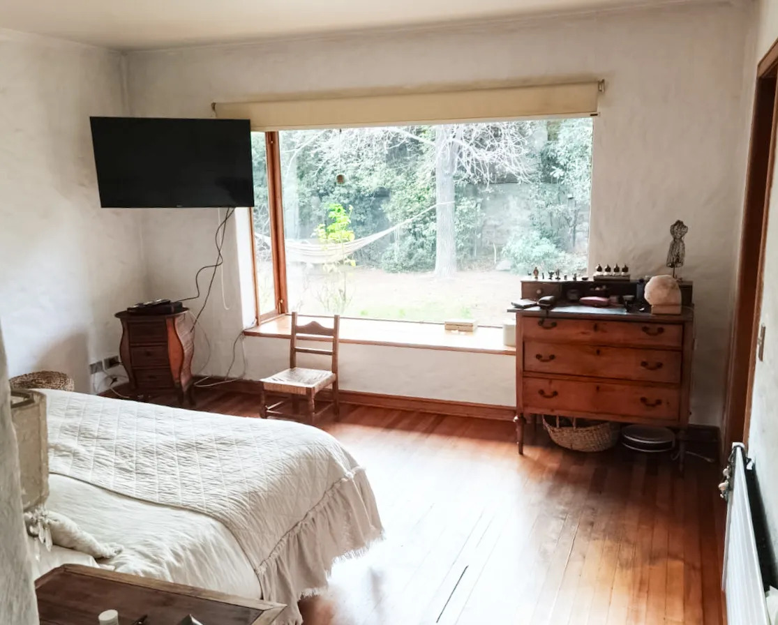 Venta Casa 4D + servicio - Las Condes