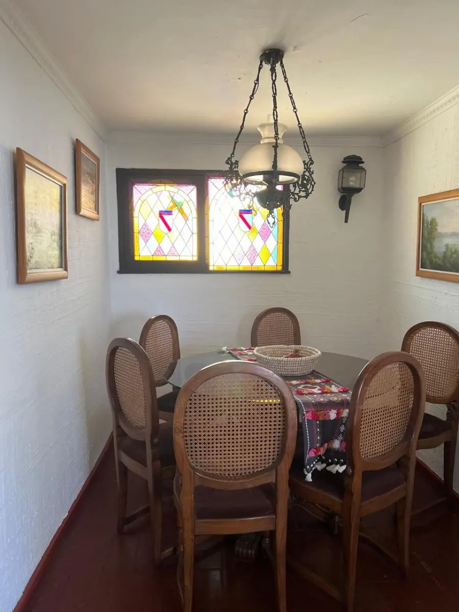 Casa venta 3D 2B 3E 1Bd Rotonda Atenas - Las Condes