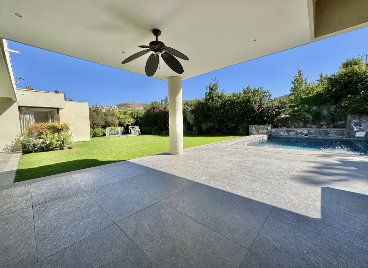 Venta Maravillosa Casa 6D 6B 4E - Lo Barnechea