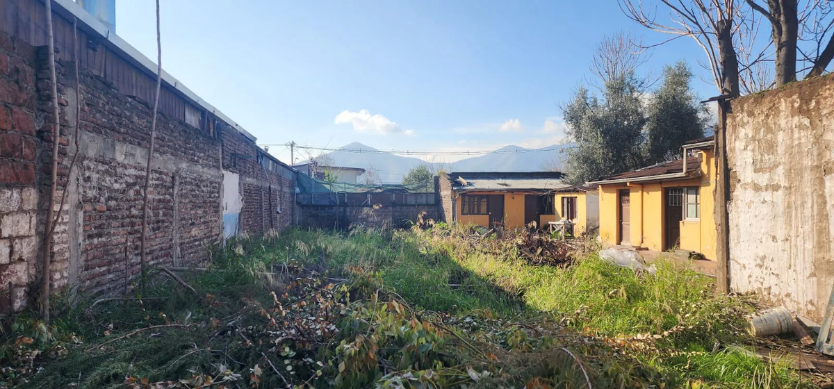 Arriendo Terreno Galp&oacute;n 580 M2  - Recoleta