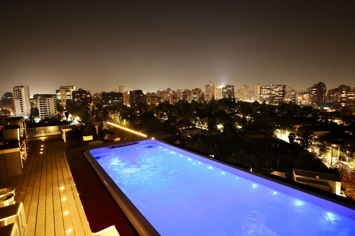 Arriendo Departamento Penthouse Amoblado 2D y 3B con vista