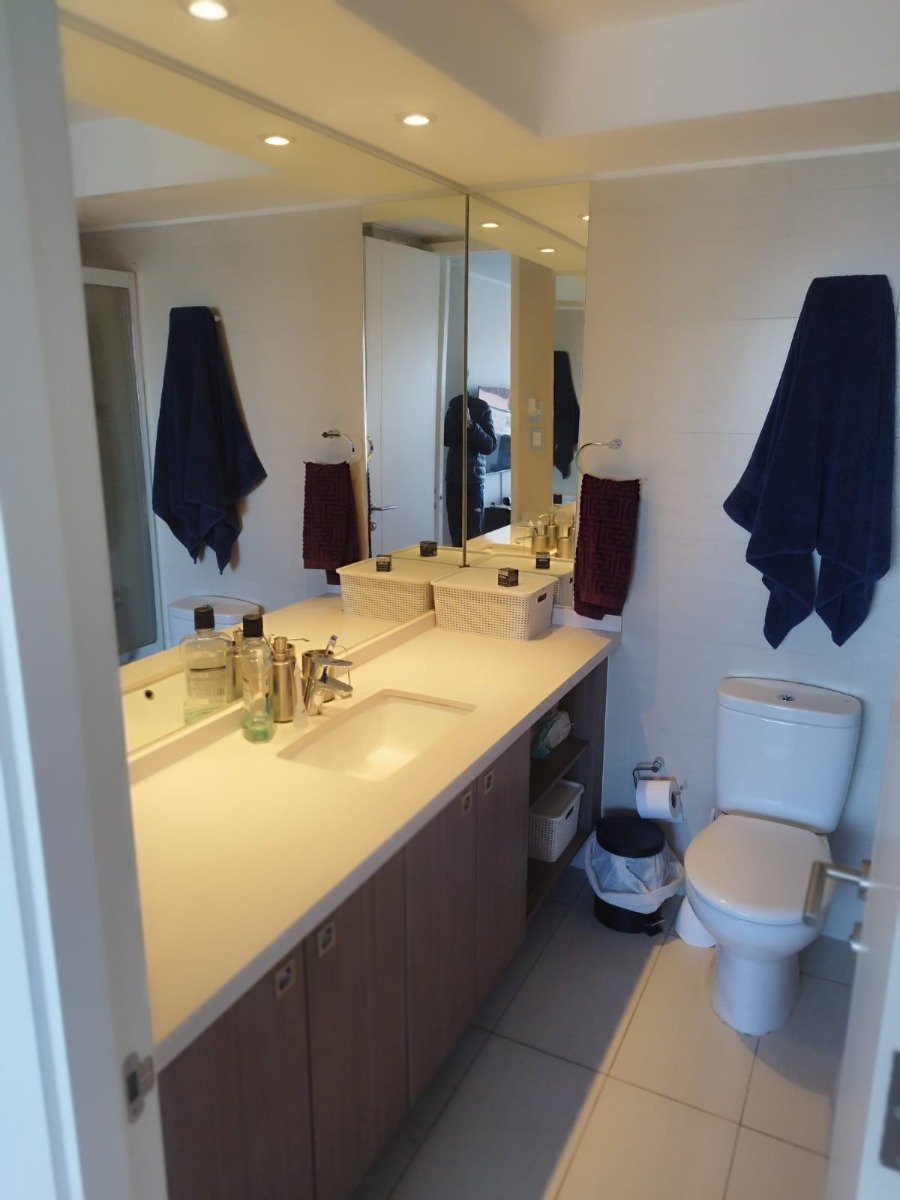   P 2D Walk-in cl&oacute;set en suite 2B 1E 1Bd Parque Arauco - Las Condes