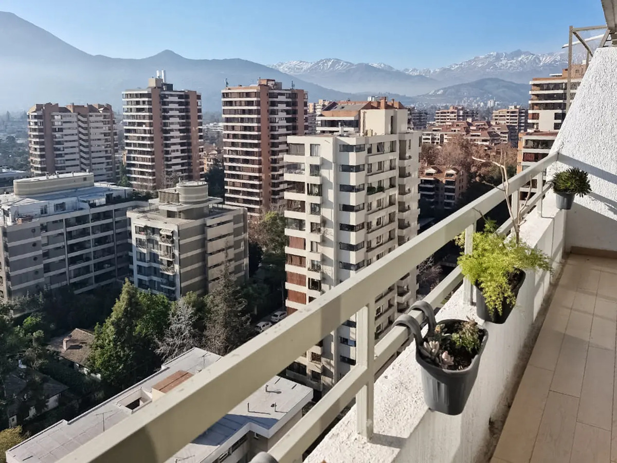 Arriendo Departamento Semi-equipado 3D 3B 2E - Parque Arauco, Vitacura