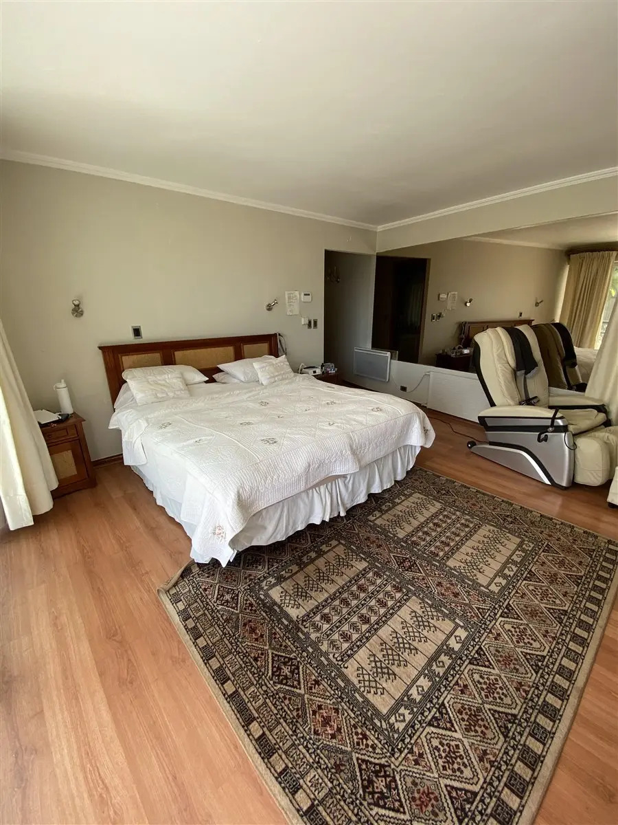  Casa en venta NP 8D 12B 6E 1Bd 700m2 Quinchamal&iacute; - Las Condes