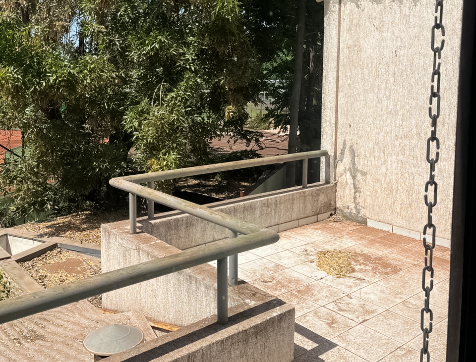 Venta OFICINA 3 pisos REMODELAR - Las Condes