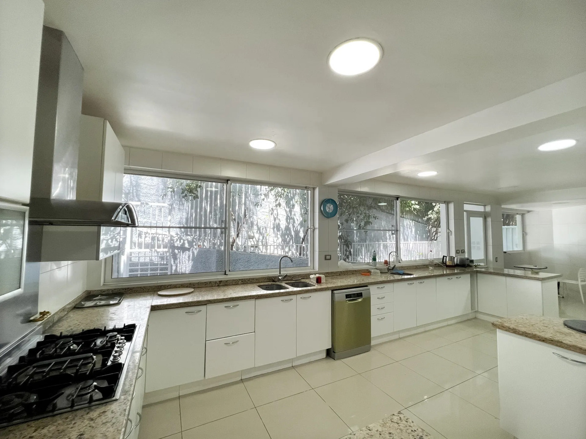 Venta Casa NP 5D  - Lo Barnechea