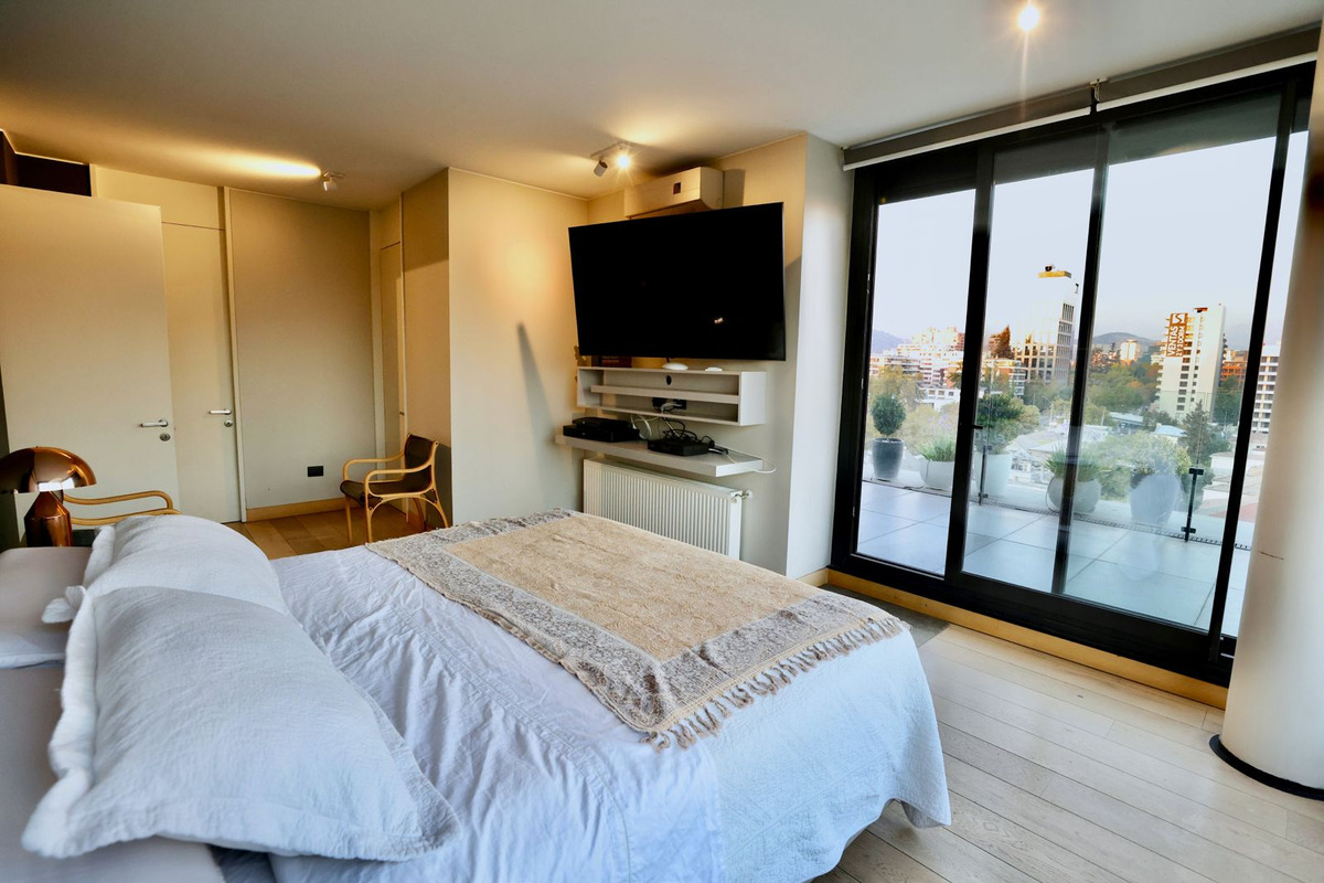 Arriendo Departamento Penthouse Amoblado 2D y 3B con vista