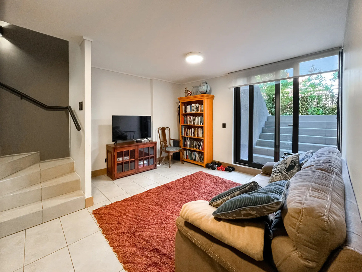 Venta Departamento Sur con jard&iacute;n 3D y 3B  Estadio Croata - Vitacura