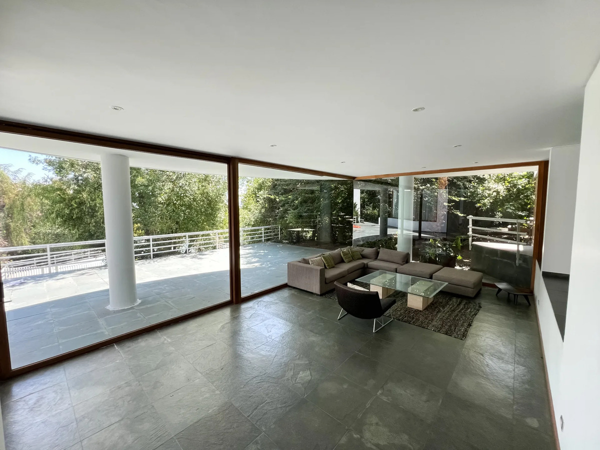 Arriendo gran Casa NP 5D  - Lo Barnechea