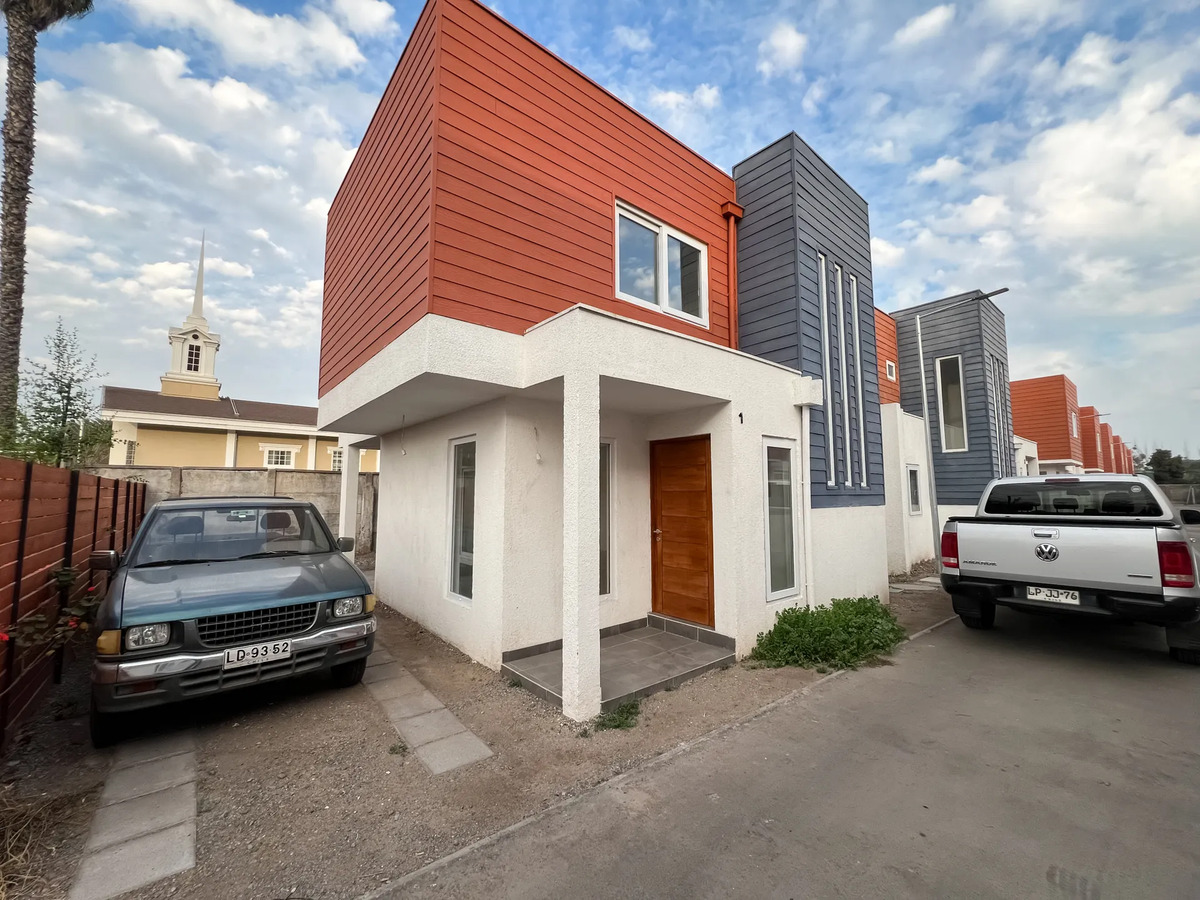 Venta Casa Mediterranea 3D y 3B Pe&ntilde;aflor Santiago