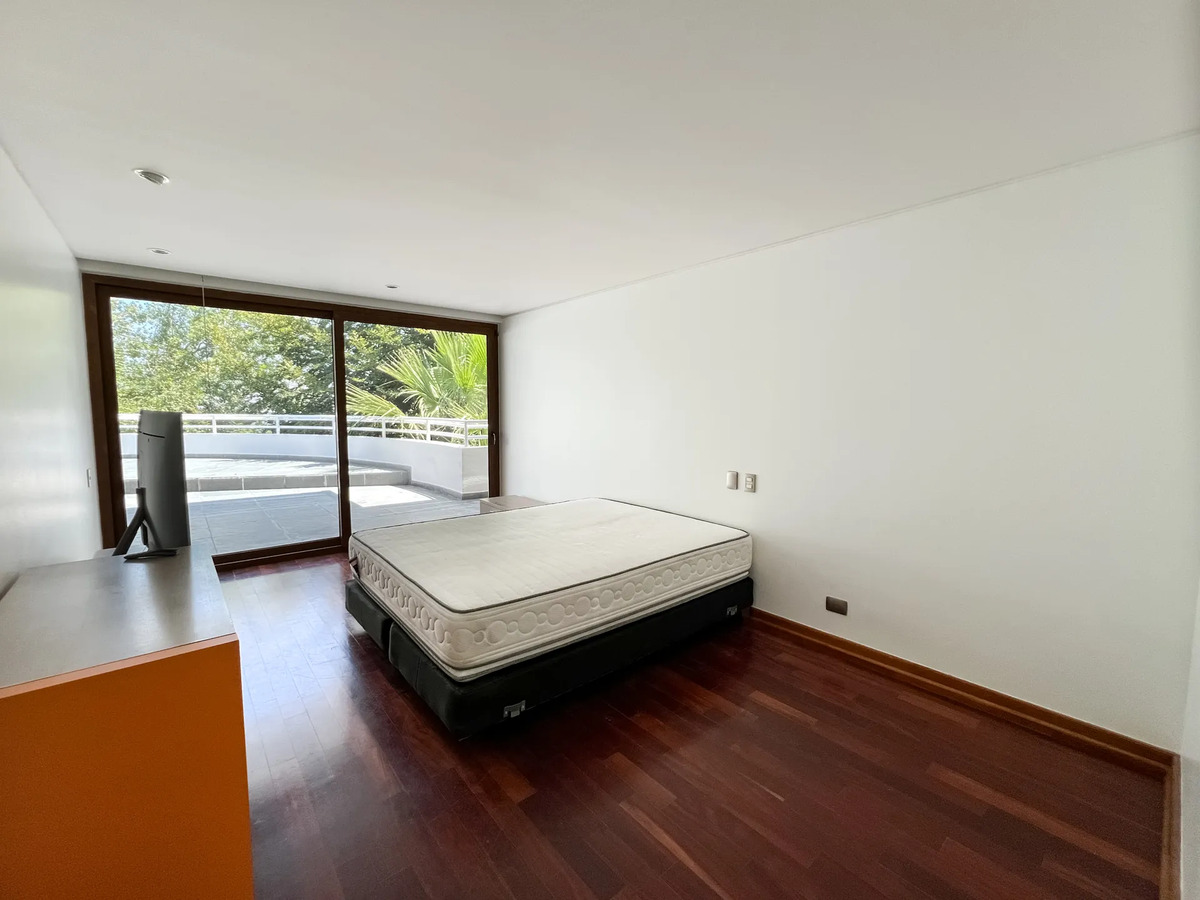 Venta Casa NP 5D  - Lo Barnechea