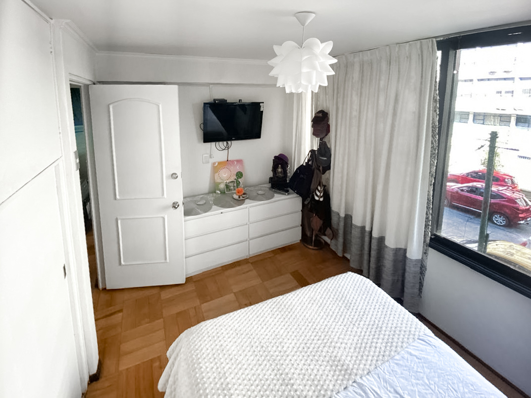  Venta Departamento 2D + servicio 2B - Mall Costanera - Providencia