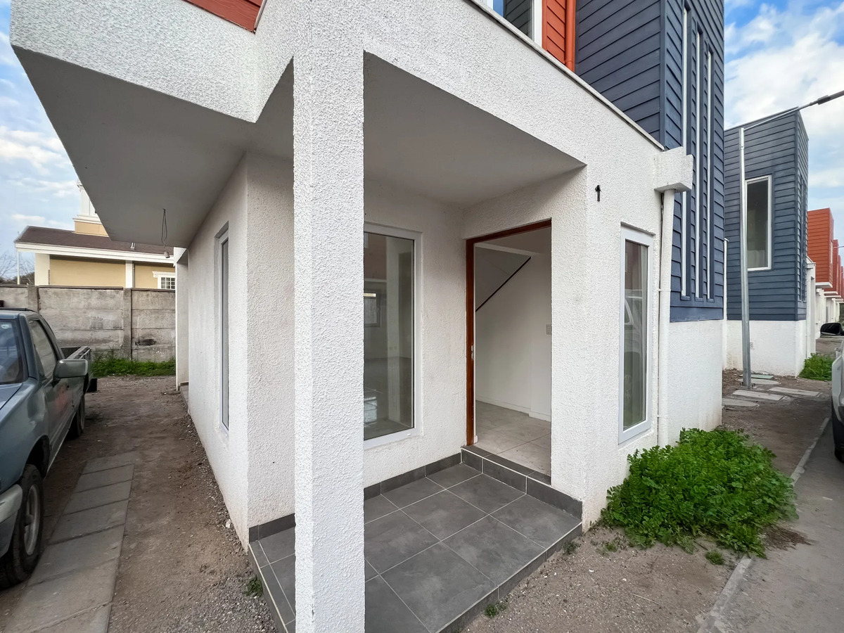 Venta Casa Mediterranea 3D y 3B Pe&ntilde;aflor Santiago