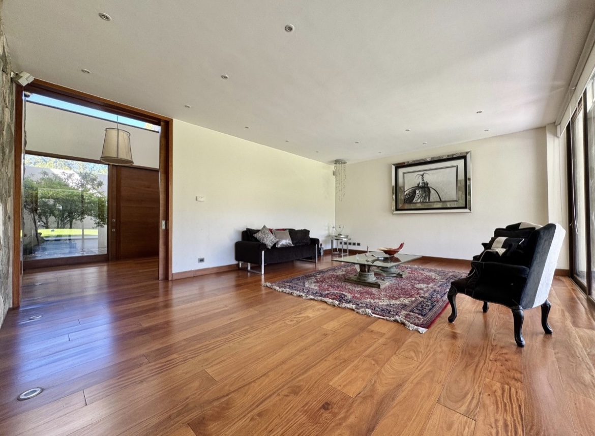 Venta Maravillosa Casa 6D 6B 4E - Lo Barnechea