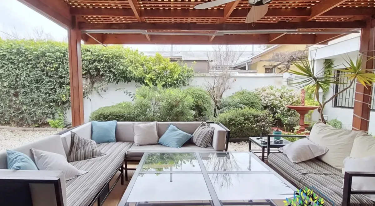Venta Casa 7D 6B 3E Los Dominicos - Las Condes