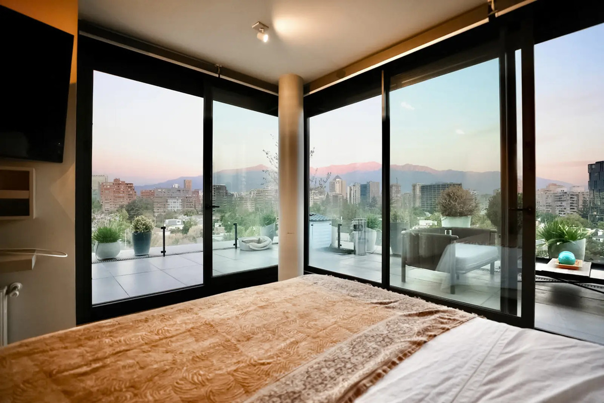 Arriendo Departamento Penthouse Amoblado 2D 3B  Vitacura