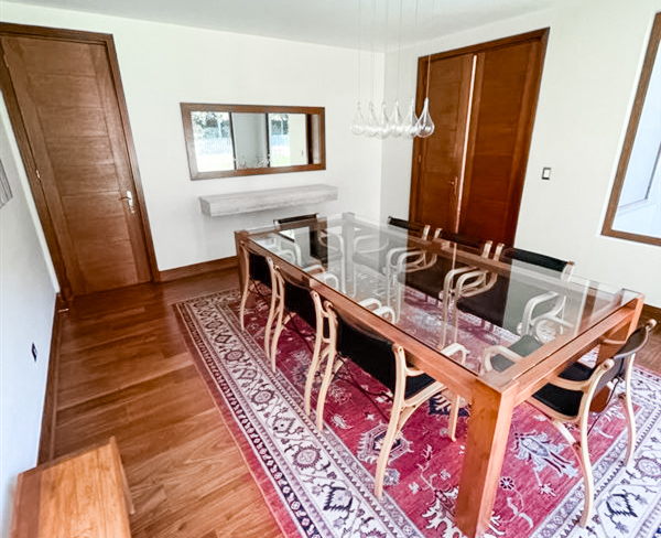 Venta Casa  5D en suite Walk-in clóset 4B 3E 1Bd Los Trapenses - Lo Barnechea