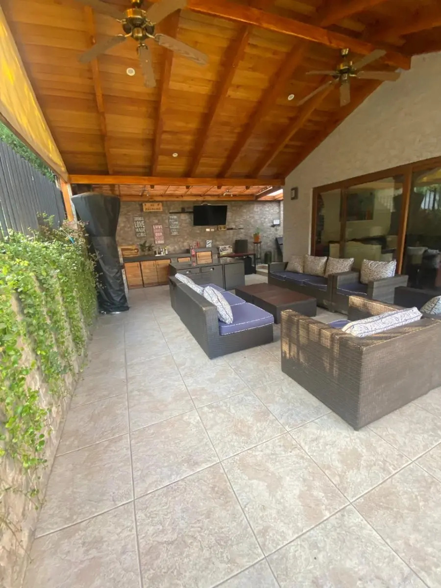  Venta casa 5D 4B 4E Los Dominicos - Las Condes