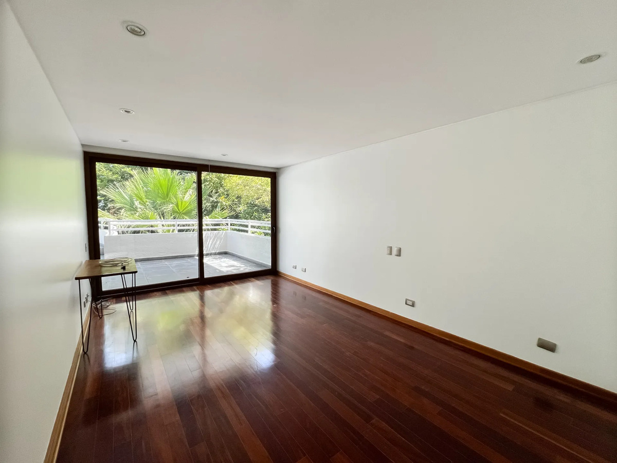 Arriendo gran Casa NP 5D  - Lo Barnechea