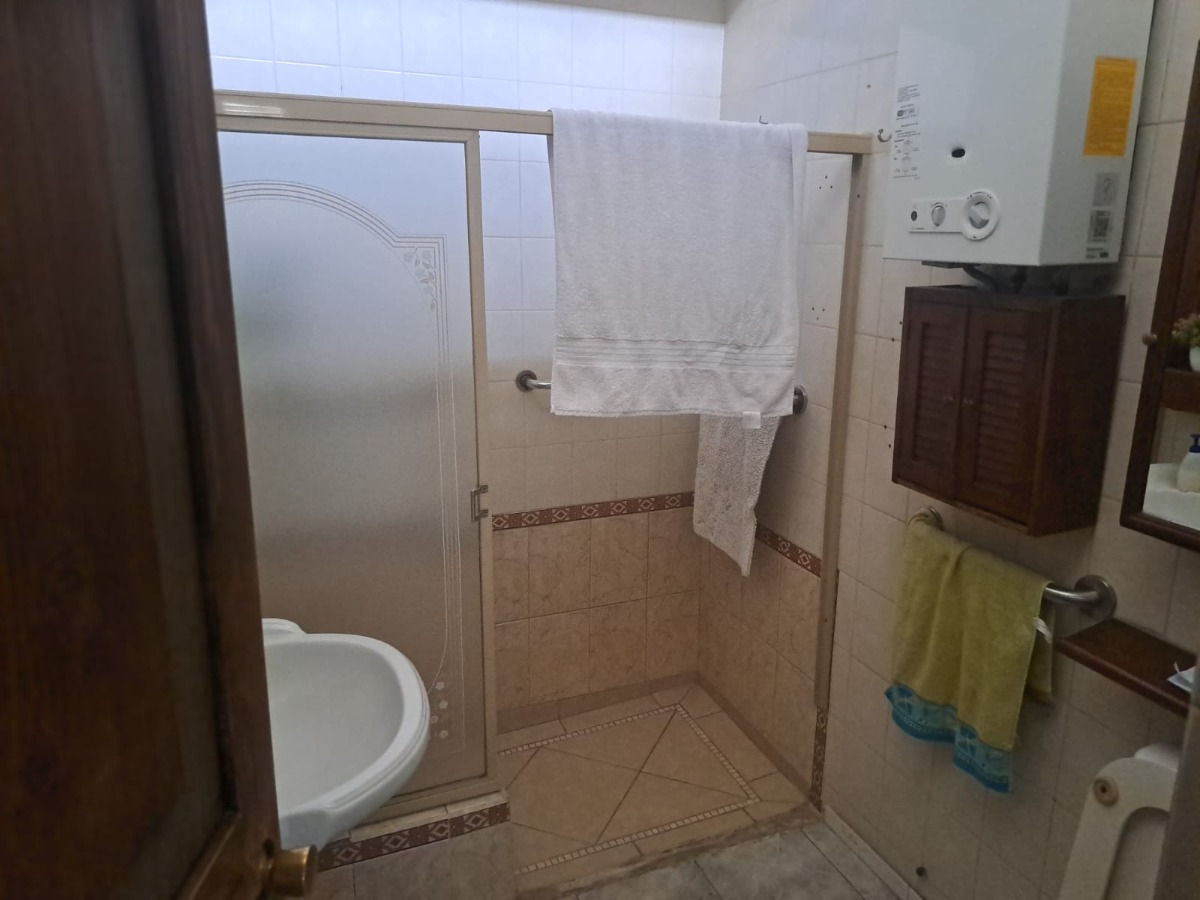 Casa antigua NO 5D 3B 6E 1Bd Metro Manquehue - Las Condes
