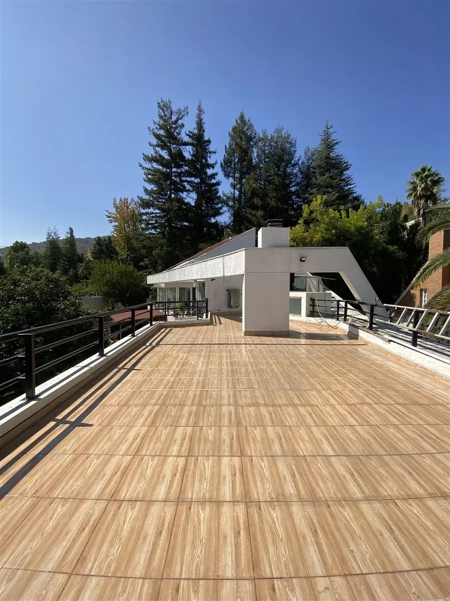  Casa en venta NP 8D 12B 6E 1Bd 700m2 Quinchamal&iacute; - Las Condes