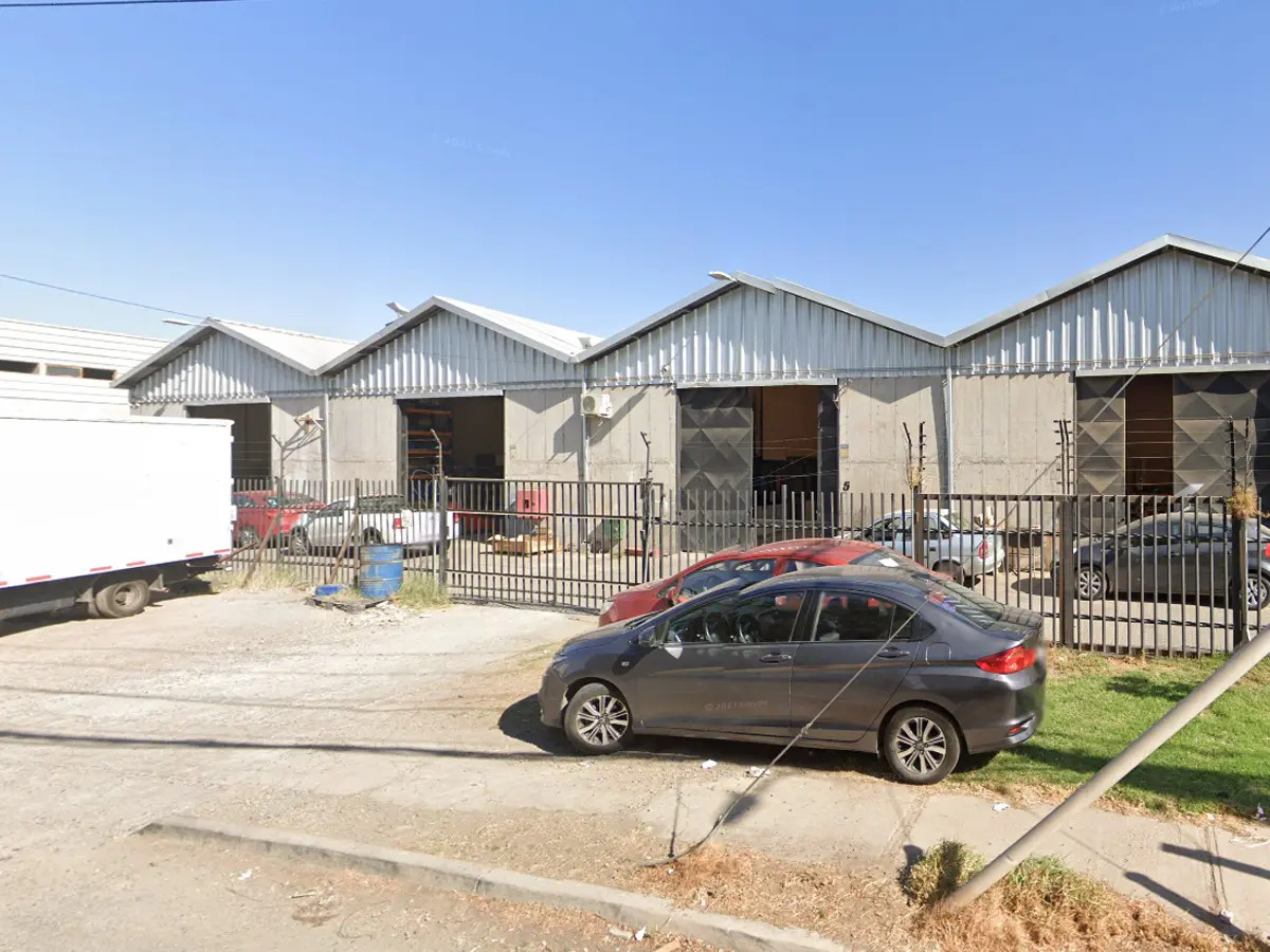 Arriendo Galp&oacute;n Industrial 200m2 con trif&aacute;sica - Pudahuel, Santiago