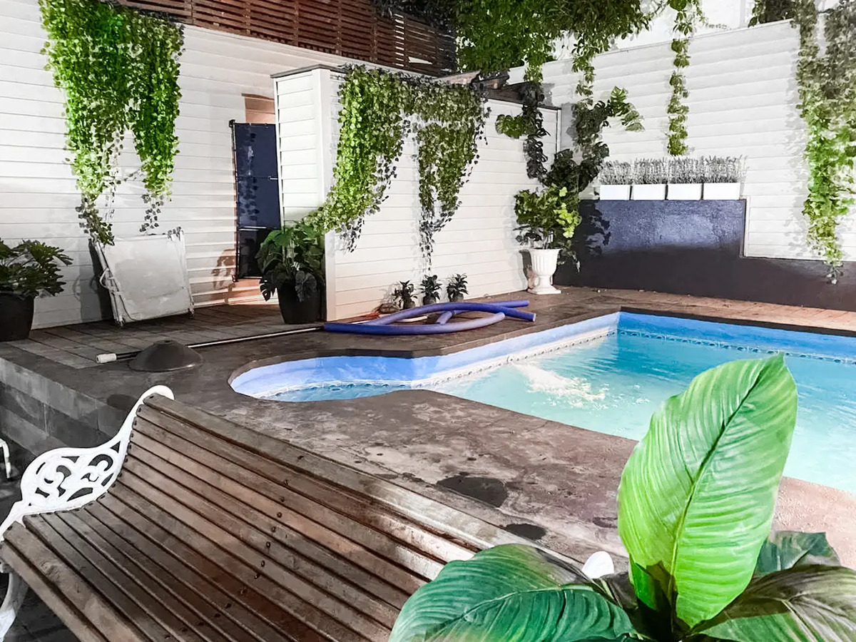 Venta Casa con piscina 4D y 3B - Las Condes