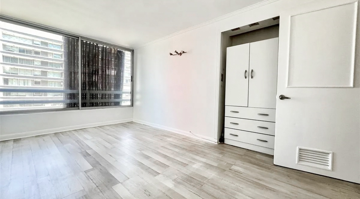 Venta Departamento 2D y 1B + servicio - Metro Manquehue