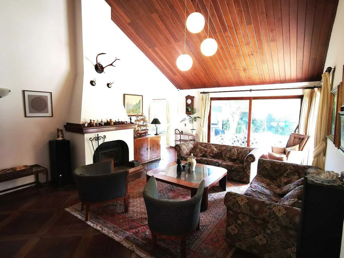 Casa Venta NP 5D 5B 2E 1Bd Los Dominicos - Las Condes