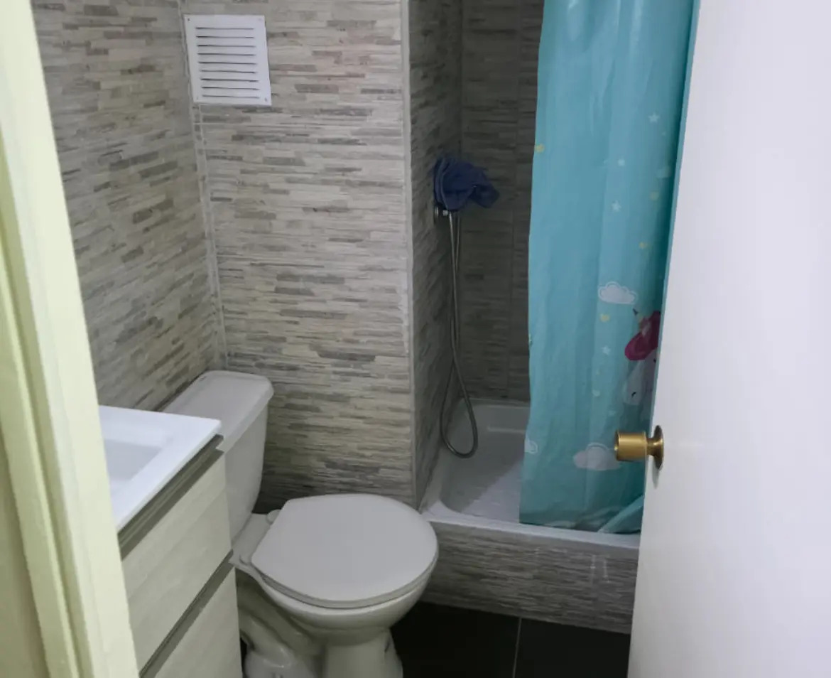 Venta Departamento antiguo de 85 m2 2D y 2B - Las Condes 