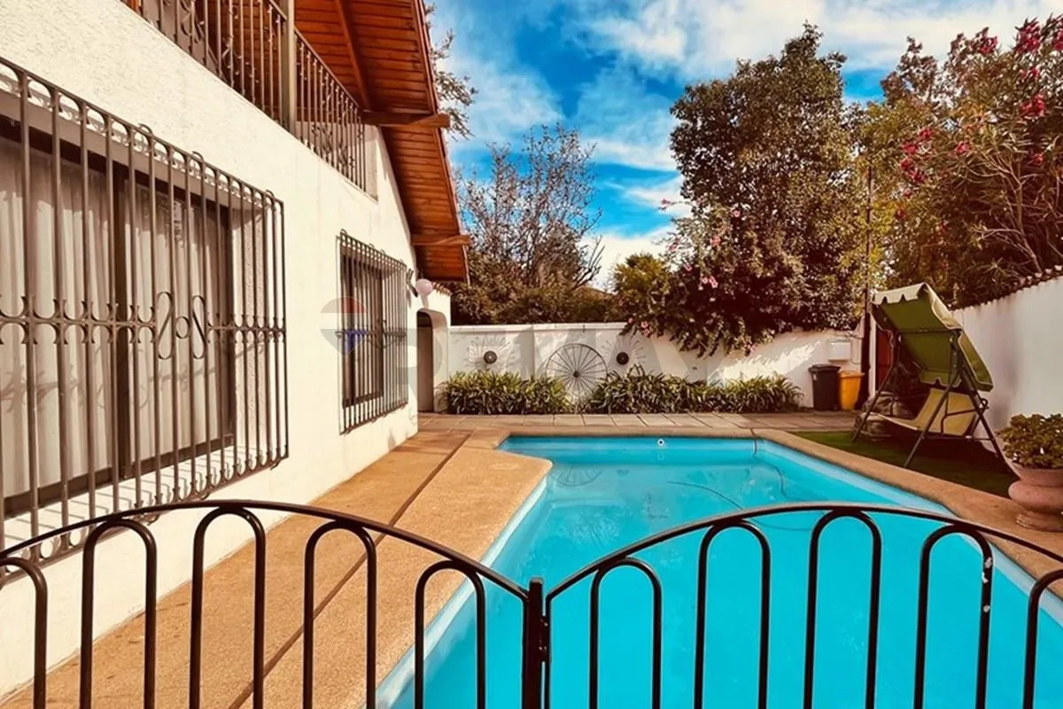Venta Casa 6D y 3B Las Condes