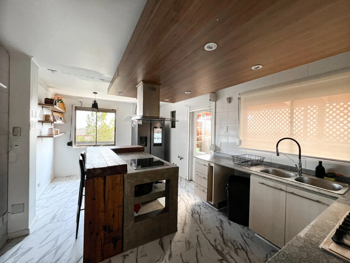 Arriendo Amoblado Casa 4D 3B 2E Pedro Fontova - Huechuraba