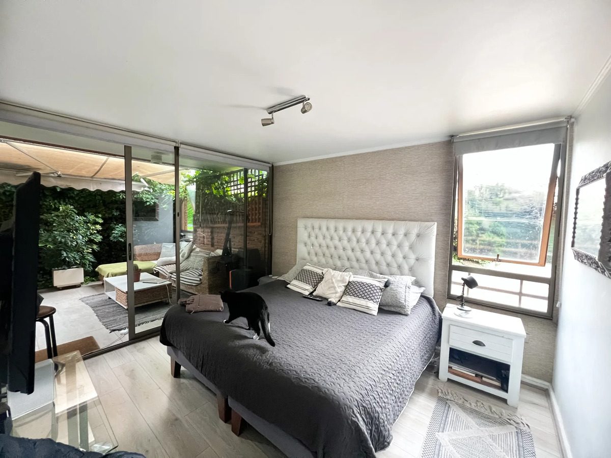 Venta 1er. Piso Patio Departamento 4D 3B - Lo Barnechea